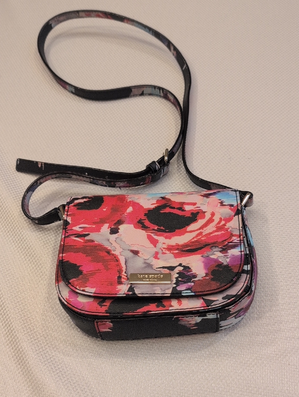 kate spade multicolor floral crossbody in pink and black